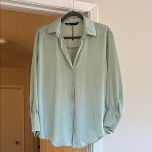 Zara Women’s Mint Button-Down Shirt